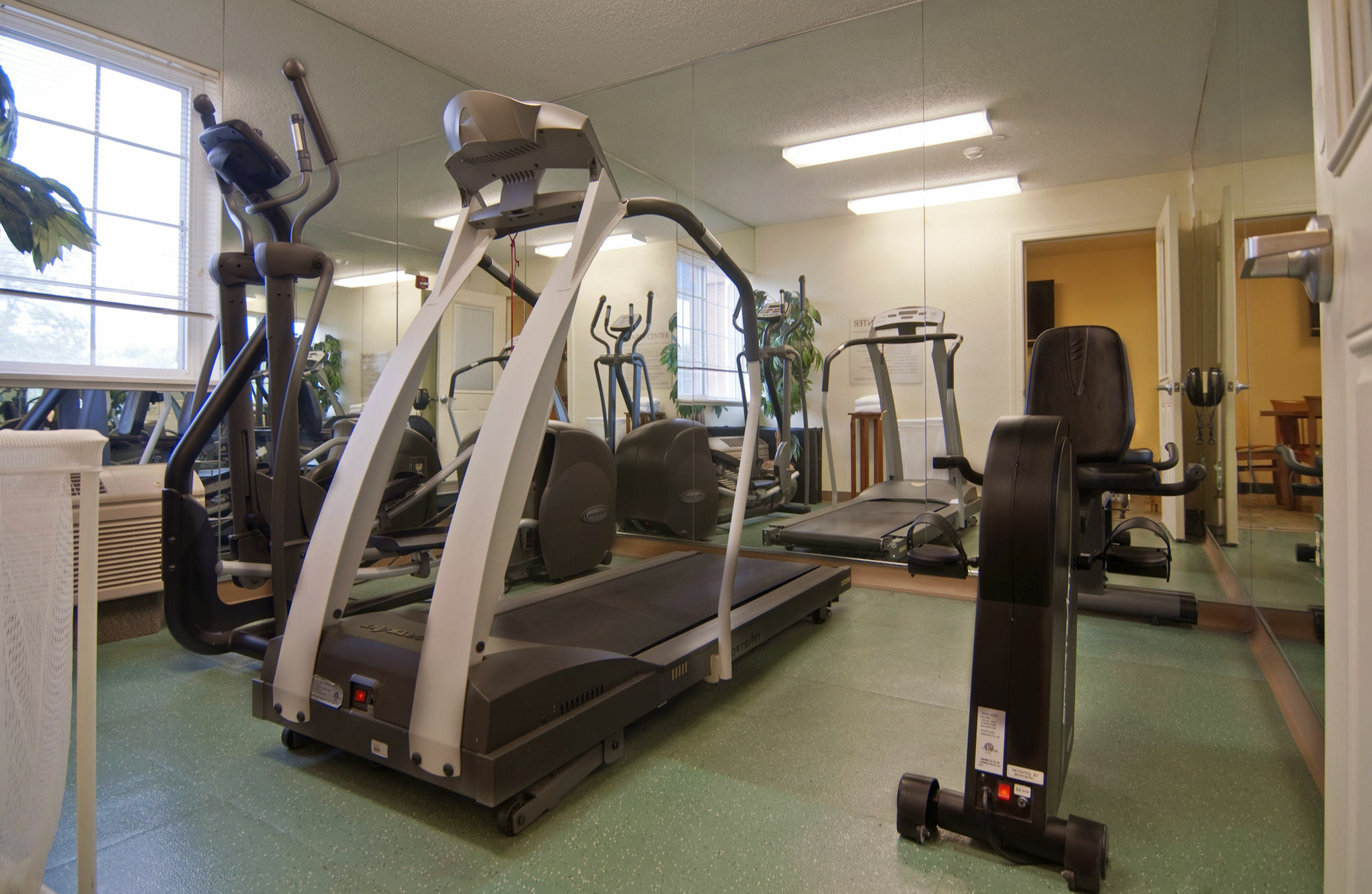 Extended Stay America Select Suites - Wilkes - Barre - Scranton Екстер'єр фото